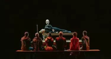 Ex Machina & Côté Danse, Hamlet, Prince of Denmark © Stephane Bourgeois.