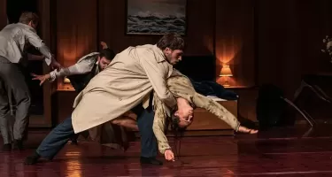 Peeping Tom, Diptych © Andrea Macchia.