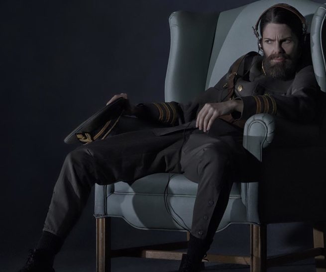 Tiffany Tregarthen in Kidd Pivot, Revisor.